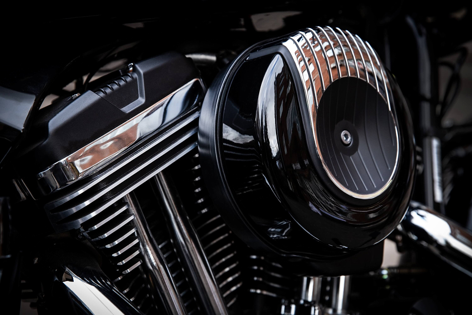 Мотоцикл GROZA V1200