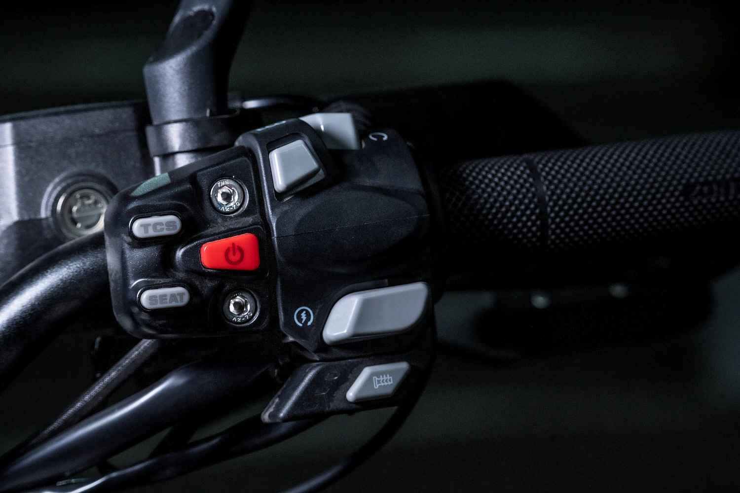 Максискутер ZONTES ZT368-G