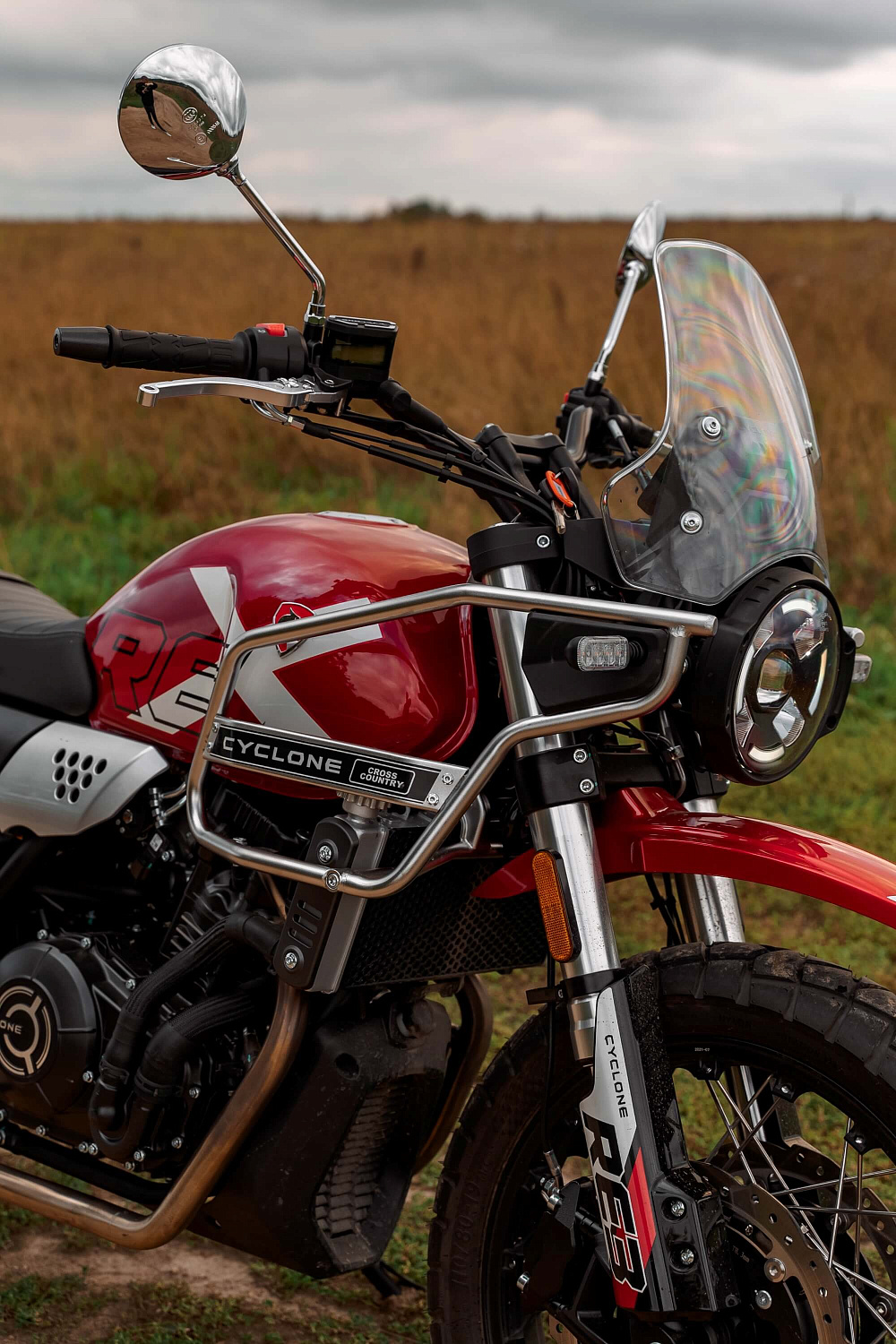 Мотоцикл CYCLONE RE3 Scrambler